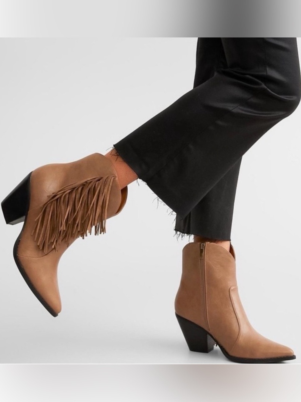 NWT Beast Fashion McKenna Taupe Brown Western Fringe Ankle Boots Size 7
